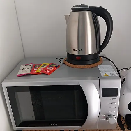 Casa Aura ゲストハウス 4*